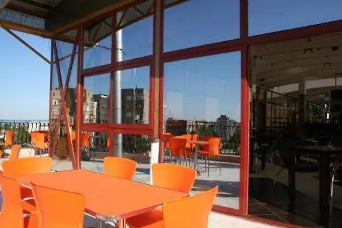 Ξενοδοχείο Ambaritsa 3*